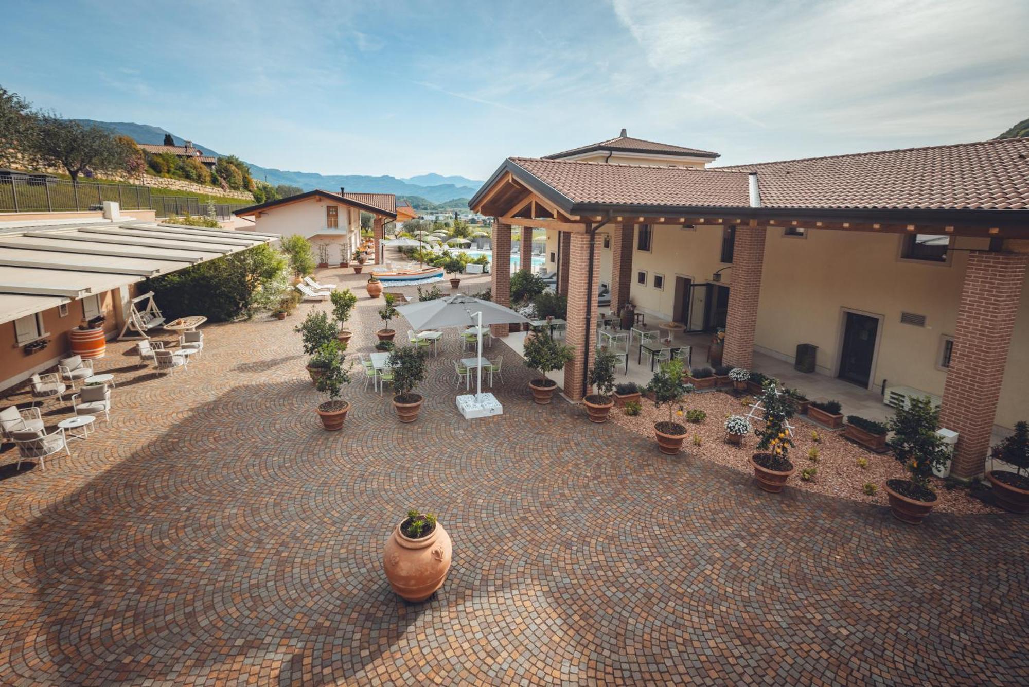 Agriturismo La Pertica Costermano Exterior foto